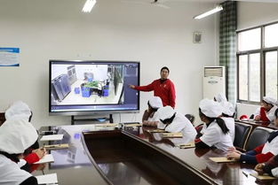 關(guān)注食品安全，構(gòu)建和諧校園——繡湖中學(xué)教育集團(tuán)稠江校區(qū)舉行食堂工作會(huì)議