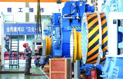 江蘇鹽城市大豐區(qū) 風(fēng)電產(chǎn)業(yè)園內(nèi),中車株洲電機(jī)江蘇公司生產(chǎn)車間一派忙碌